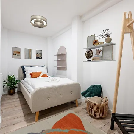 Apartment Garbo 3 Bedroom Centrum Very New Kosice